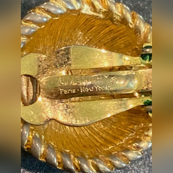 EUC Givenchy Gold Spiral Clip On Earrings Vintage - Picture 6 of 6